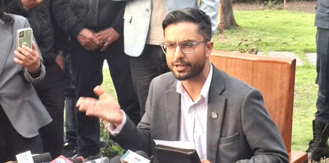 सुकुम्वासी बस्ती हटाउने विषयमा कुनै निर्णय नभएको मन्त्री पोखरेलको स्पष्टोक्ति