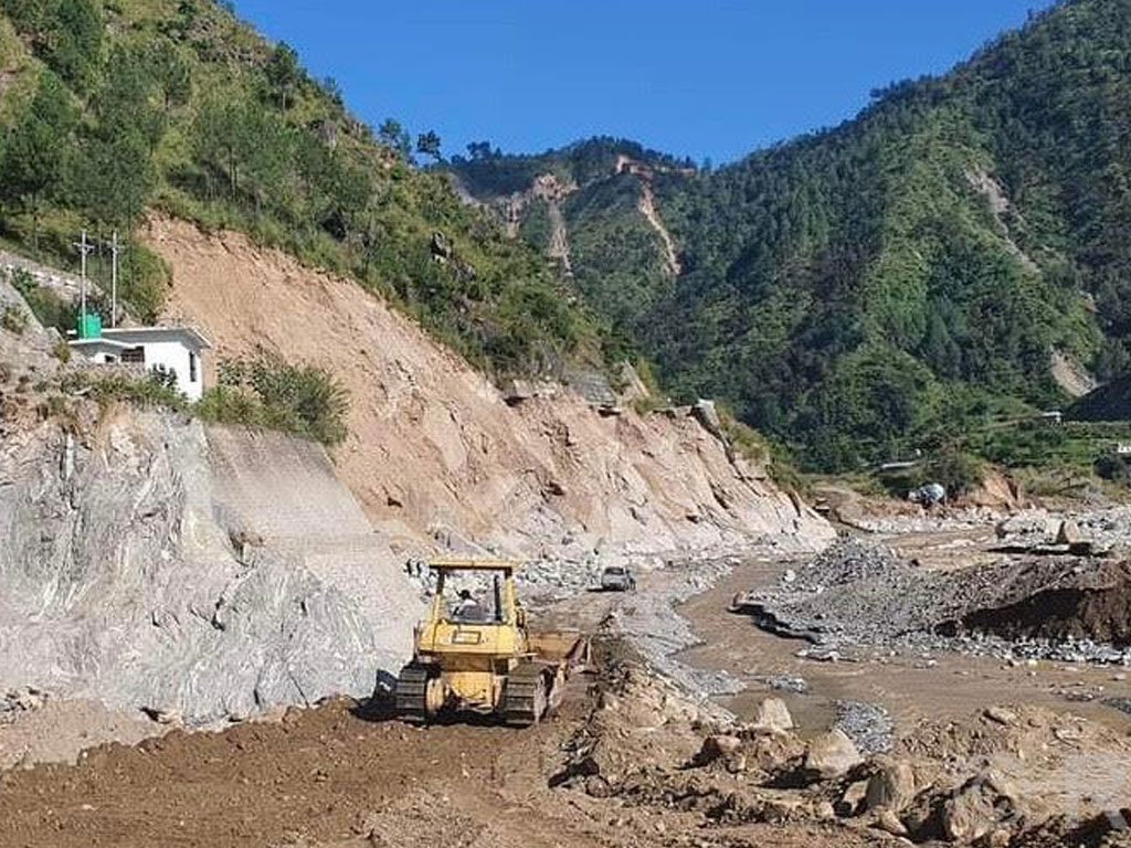 तीन दिनपछि खुल्यो बिपी राजमार्ग